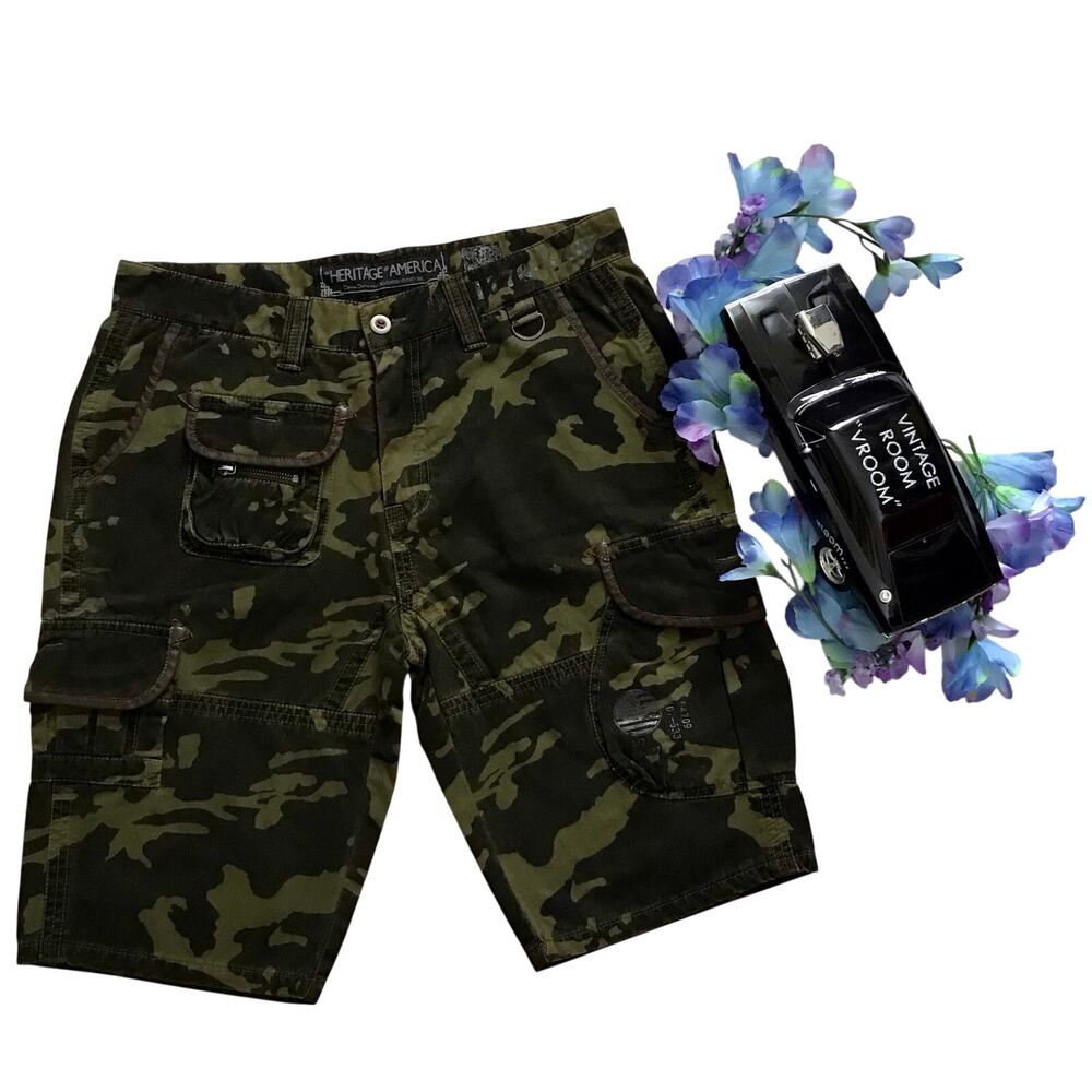 Heritage America NWOT Green Camouflage Cargo Shorts Men W34